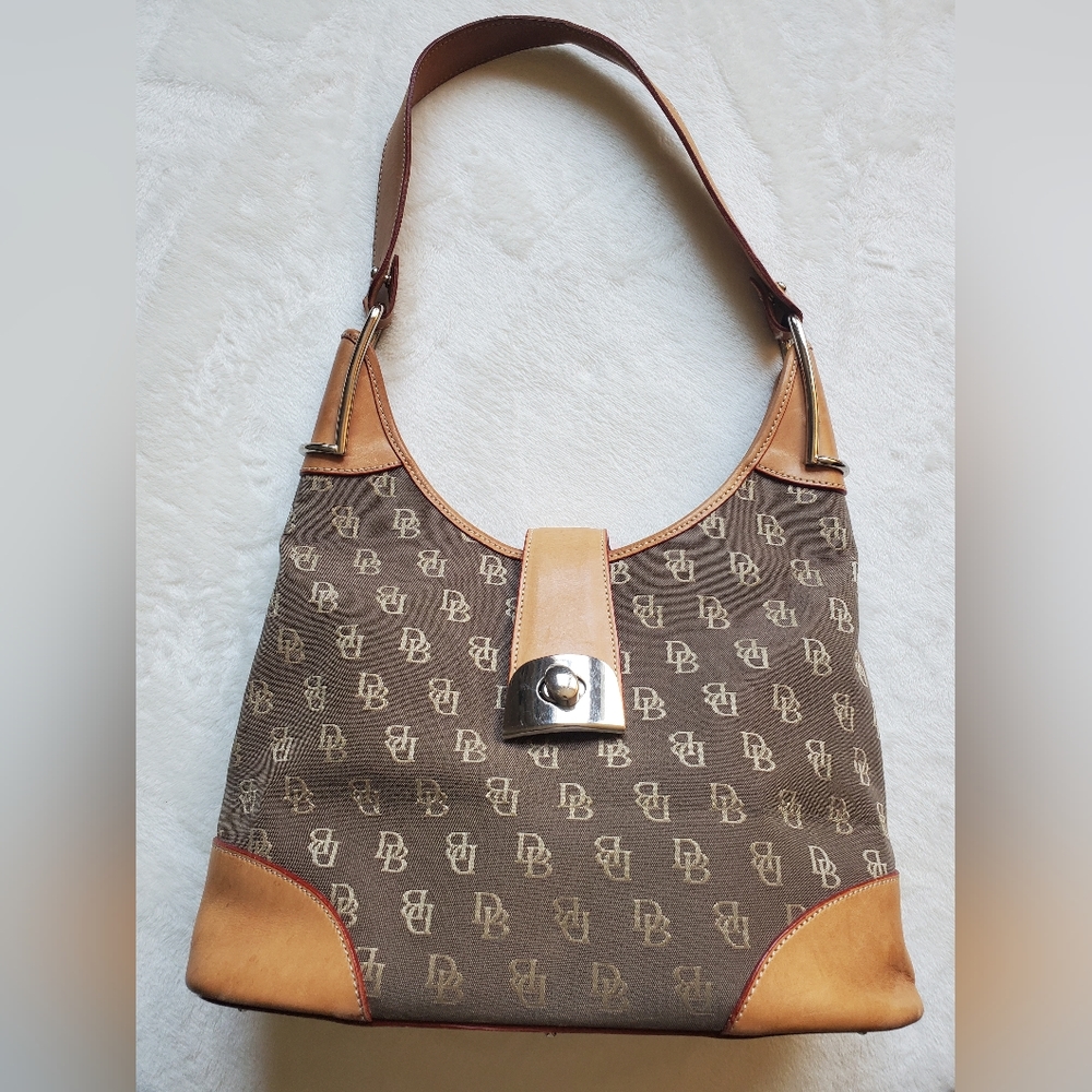 Dooney and Bourke bag